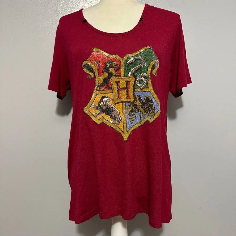 Harry Potter Wizarding World Hogwarts Houses t shirt top Womens Burgundy size XL
